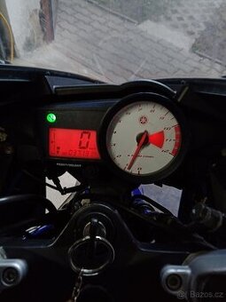 Prodám YAMAHA YZF-R125
