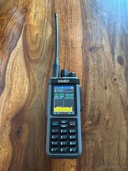 CB / 2m / 70cm / HF – All-in-One rádio