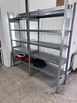 Regal Meta dvě sekce - top stav