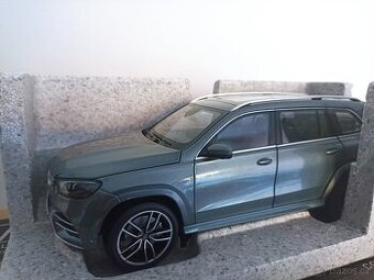 1:18 Mercedes GLS