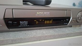 Videorekordér Panasonic NV HD647 + VHS kazety