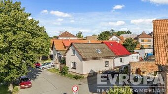 Prodej rodinného domu 3+1 v obci Těchlovice, okr. HK - 1