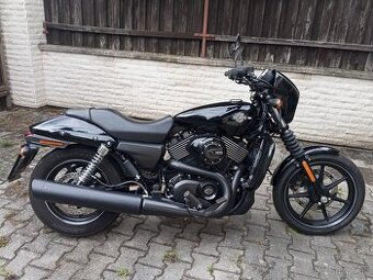 Harley Davidson street 750