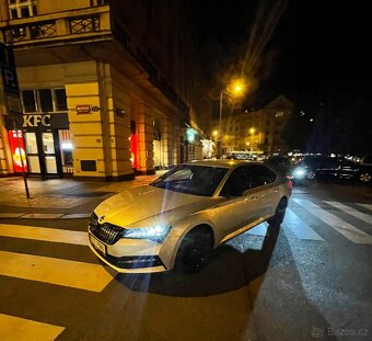 Prodám Škoda Superb iV Sportline 2020