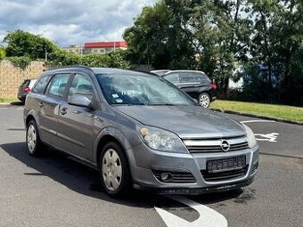 Opel Astra H 1.9 CDTI Automat • r.v. 2006 • NOVÁ STK