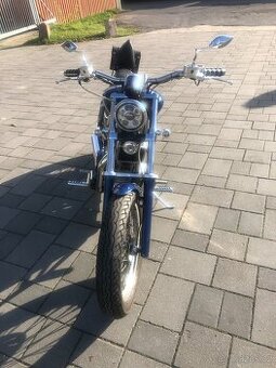 Suzuki Intruder VS 1400