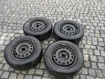 ZIMNÍ PNEU + DISKY 195/60R15 FORD 15"