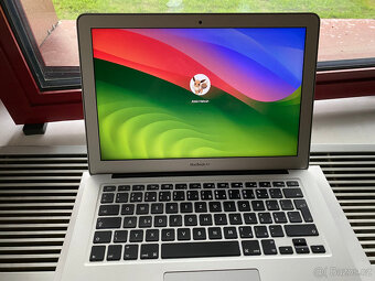 MacBook Air 2017 13”, i5, 8gb RAM, 128 gb SSD, BATERIE OK