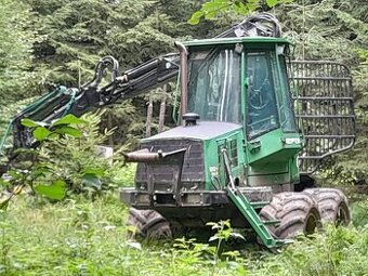 John Deere timberjack kola