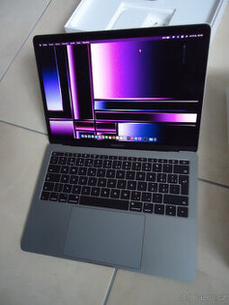 Macbook Pro 13" Space Gray TOP stav