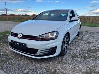 VW Golf GTI , 2014, 177000km , manual