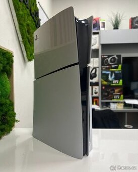 PlayStation 5 slim / mechanika