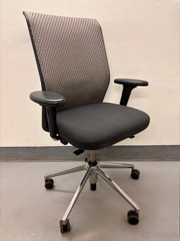 Kancelářská židle Vitra ID Mesh