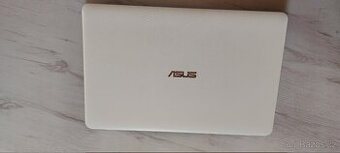 Asus X751M  pěkný stav, HDD  1TB ,  17,4´',nabíječka