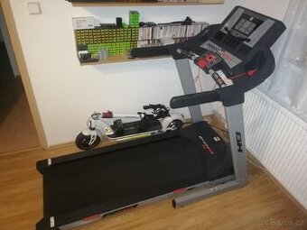 Běžecký pás BH Fitness