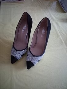 Lodičky na vysokém podpatku, vel. 36