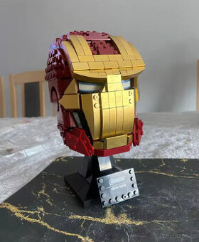 STAVEBNICE Super Heroes 76165 Iron Manova helma (náhrada)