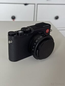 Leica D-Lux 8
