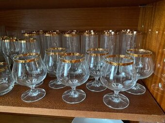 Sady starých skleniček - různé druhy