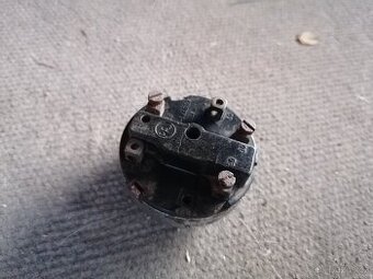 Spínacia skrinka na Tatran 125, Manet 100, CZ 175