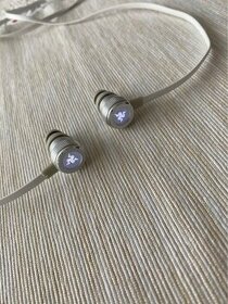 Sluchatka Razer Hammerhead pro iOS