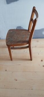 Dětská židle thonet k renovaci