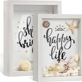 2 KS BÍLÝCH DŘEVĚNÝCH RÁMEČKŮ AFULY SE SKLEM