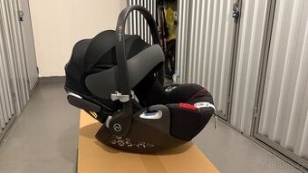Cybex Cloud Z i-Size Platinum Ferrari