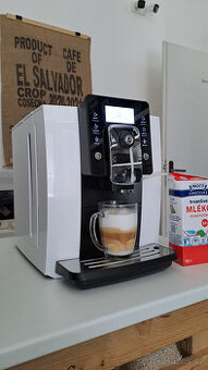 Automatický Kávovar Philco Phem 1001 na zrnkovou kávu