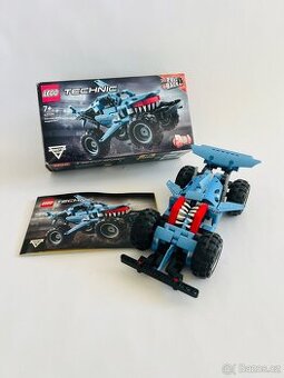 LEGO Technic - Monster Jam Megalodon