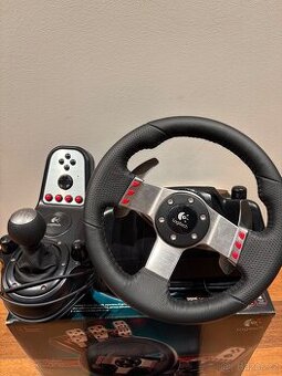 Logitech G27 Racing Wheel – volant + pedály + řadička, orig.