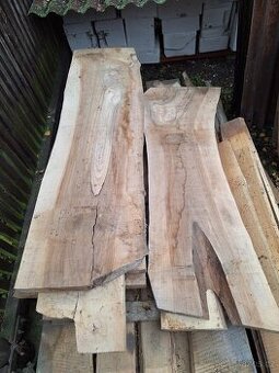 Fošny ořech, prkna tis, na nábytek, stůl, schody aj. Sušené