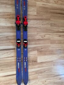 Dětské lyže CARVE, 130 cm, sjezdovky - 1