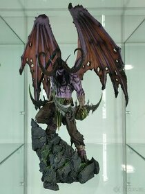 socha ILLIDAN STORMRAGE od Blizzard Entertainment