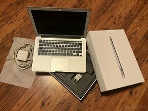 MacBook Air 13” - 1