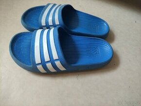 Dětské pantofle, boty k vodě Adidas