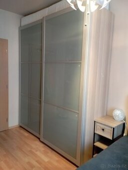 Šatní skřín IKEA PAX LYNGDAL