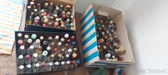 Minilahvicky alkoholu
