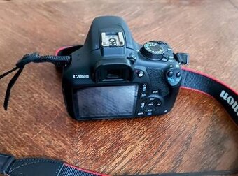 Canon EOS 1200D