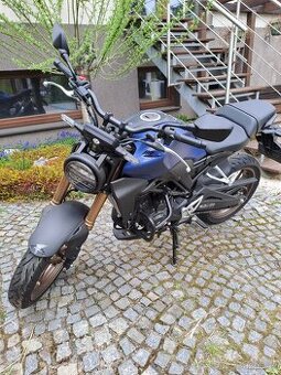 Honda CB300R
