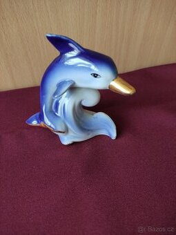 Porcelánová soška delfín