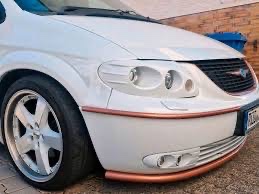 Chrysler Grand Voyager - 1