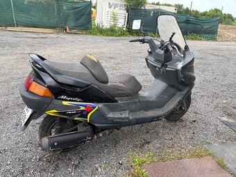 Yamaha Majesty 250 - 1
