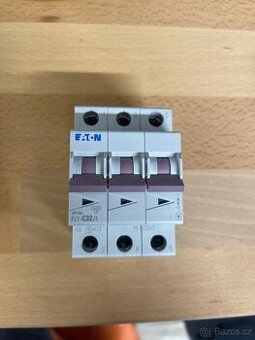Eaton PL7 C32/3