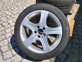 245/45r17 pro s212