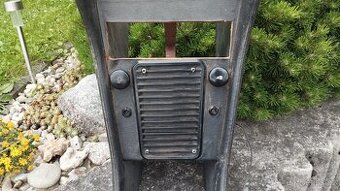 Použitý dobový středový panel na rádio - Škoda 110R erko