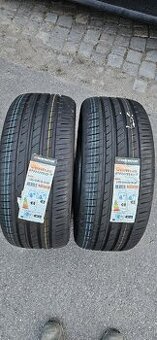 2ks letních pneu 235/45R18 Hankook
