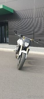 Honda Hornet CB600F