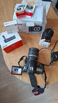 Canon 60D + EF-S 17–55mm f/2.8 IS USM + 50mm f/1.8