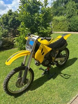 Suzuki RM 125